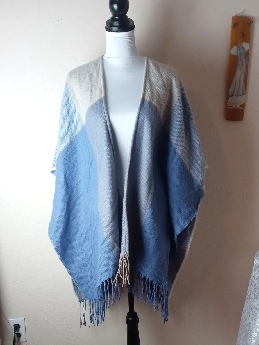 Sonoma Neutral Tone Knit Shrug